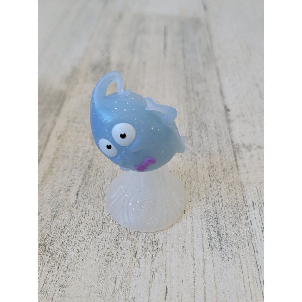 Vampirina Demi ghost toy figure glitter spirit